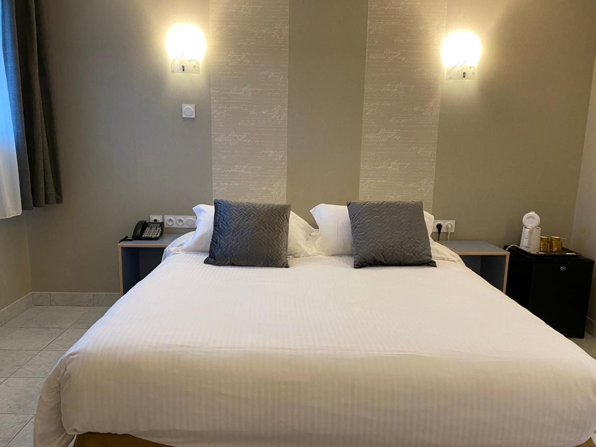Contact Hotel - Motel Les Bleuets & Spa La Riviere-Saint-Sauveur Luaran gambar