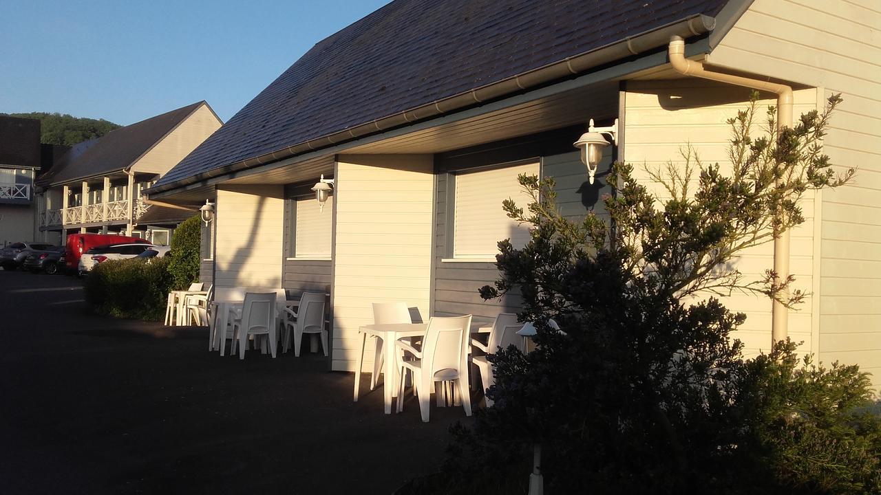 Contact Hotel - Motel Les Bleuets & Spa La Riviere-Saint-Sauveur Luaran gambar